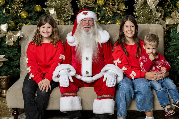 JLAACA2025FriSanta-320
