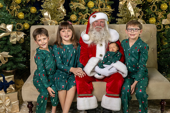 JLAACA2025Santa-747