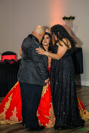 Mykhayla_Gutierrez_Quince_Party-84