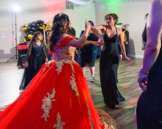 Mykhayla_Gutierrez_Quince_Party-202