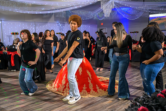 Mykhayla_Gutierrez_Quince_Party-173