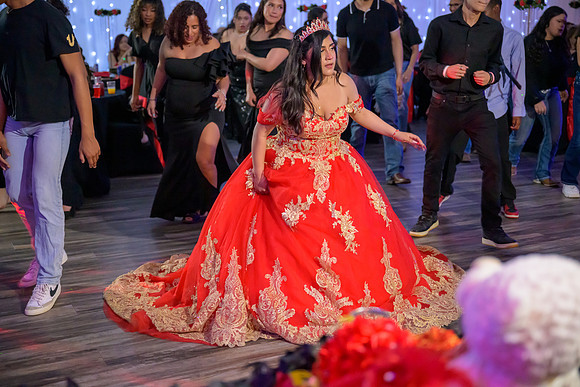 Mykhayla_Gutierrez_Quince_Party-247