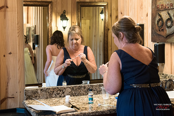 Kelly_and_Erin-120