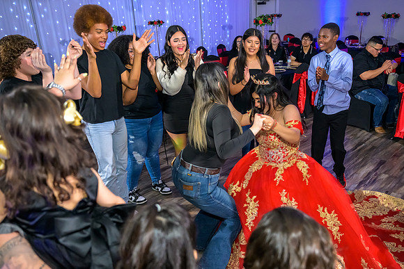 Mykhayla_Gutierrez_Quince_Party-184