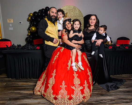 Mykhayla_Gutierrez_Quince_Party-108