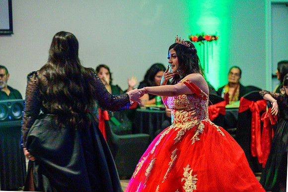 Mykhayla_Gutierrez_Quince_Party-68