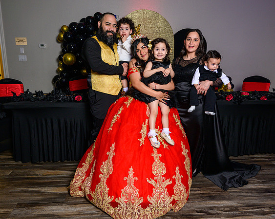Mykhayla_Gutierrez_Quince_Party-109