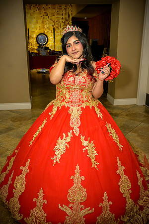 Mykhayla_Gutierrez_Quince_Party-28