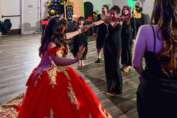 Mykhayla_Gutierrez_Quince_Party-201