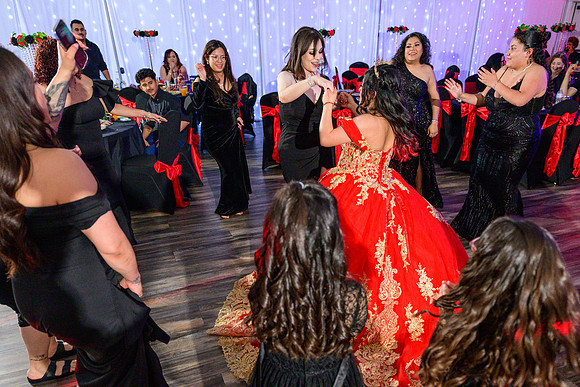 Mykhayla_Gutierrez_Quince_Party-196