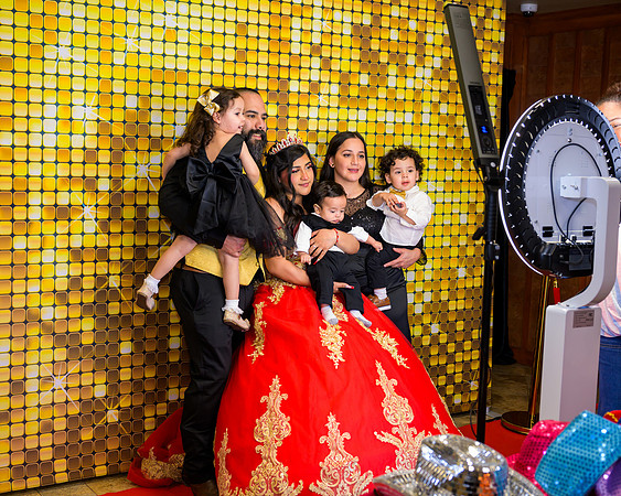 Mykhayla_Gutierrez_Quince_Party-102