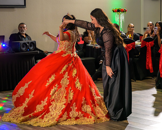 Mykhayla_Gutierrez_Quince_Party-61