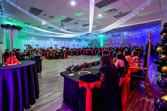 Mykhayla_Gutierrez_Quince_Party-39